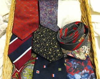 Men's Neckties and Necktie Handkerchief Sets