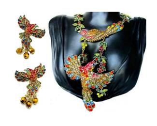 Heidi Daus  Swarovski Crystal  