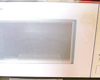 Larger Sharp Microwave