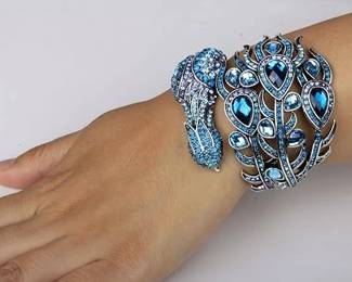 Blue Crystal Rhinestone Bracelelt
