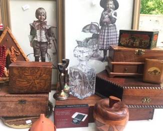 Antique wood boxes of all shapes and sizes...perfect for storing your treasures 