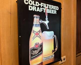 Miller Genuine Draft lighted Beer Sign  