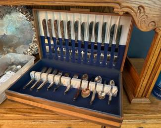 William Rogers silver-plated flatware 'Always' pattern, 59 pieces