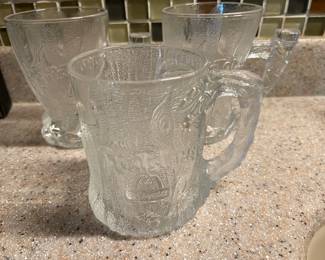 vintage McDonald's - Flintstones glasses