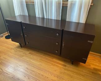 American of Martinsville 3 drawer, 2 door dresser