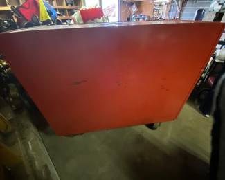 Rare! Discontinued 1980s Snap-on rolling tool caddy with 15 drawers; Model KRA1000. Excellent used condition!