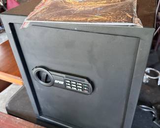 Brand new safe.