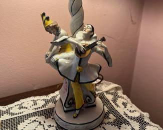 Sitzendorf Pierrot & Pierrette 1920's lamp.