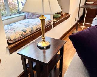 Craftsman style oblong end table and lovely brass lamp.