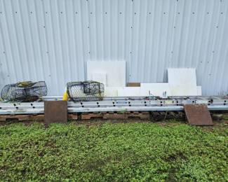 Long WERNER aluminum extension ladder