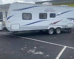 22ft JAYCO camping trailer in WONDERFUL CONDITION! $6500 OBO.