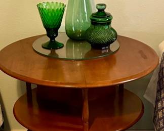Round Vintage 2 Tiered Table