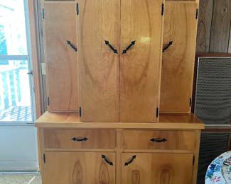Wooden Cabinet ( great for entertainment center or kitchen )
