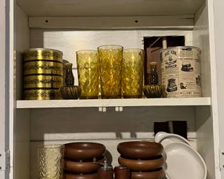 1960  Amber glasses 
Wood salad bowls 