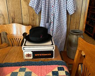 1950’s duster 
Stetson hat w box 