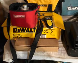 DeWalt