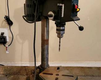 "Warrenville Whimsy" in Warrenville, SC. Starts Closing Tues 5/21 at 8p. Pickup Thurs 5/23 from 2-6p. Please visit our CTBIDS page to see all of our sales! augusta.ctbids.com