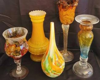 "Warrenville Whimsy" in Warrenville, SC. Starts Closing Tues 5/21 at 8p. Pickup Thurs 5/23 from 2-6p. Please visit our CTBIDS page to see all of our sales! augusta.ctbids.com