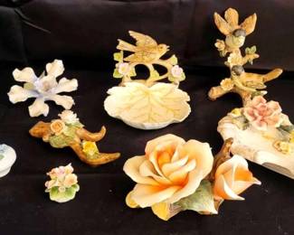 "Warrenville Whimsy" in Warrenville, SC. Starts Closing Tues 5/21 at 8p. Pickup Thurs 5/23 from 2-6p. Please visit our CTBIDS page to see all of our sales! augusta.ctbids.com