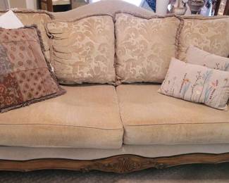 "Warrenville Whimsy" in Warrenville, SC. Starts Closing Tues 5/21 at 8p. Pickup Thurs 5/23 from 2-6p. Please visit our CTBIDS page to see all of our sales! augusta.ctbids.com