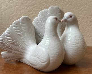 Lladro Doves