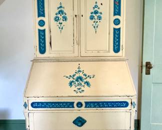 Handpainted secretary