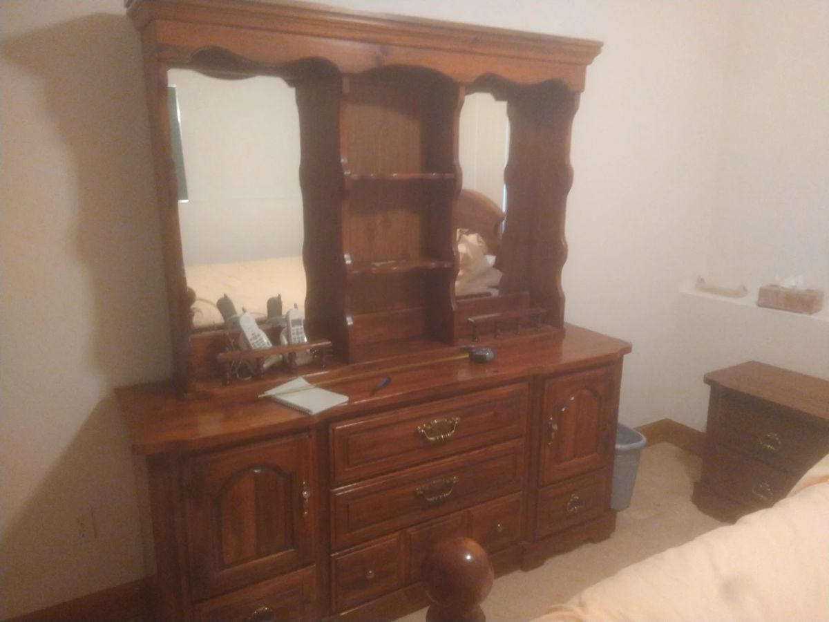 Estate Sale, Village, Centennial,... starts on 5/18/2024