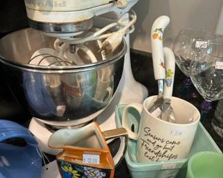Kitchenaid Stand Mixer, Cheese Knives, Wine Glasses, Ceramic Berry Basket