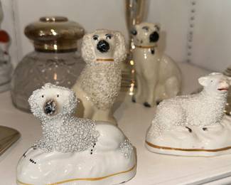 Staffordshire little dogs... :)