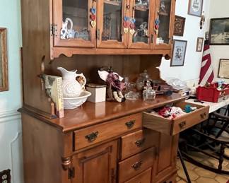 Pre-Sale Available: Tell City Chair Co. Young Republic Solid Hard Rock Maple Colonial Early American 52" Buffet w/Display Cabinet/Hutch (Gorgeous!)