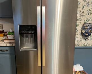 Pre-Sale Available: $800 Whirlpool Stainless Steel Side-by-Side Refrigerator w/Ice Maker, Water & Ice Dispenser 