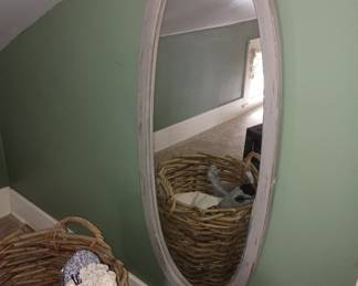 Long oval dressing mirror 