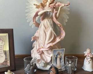 Treasures Fiber Optic Angel