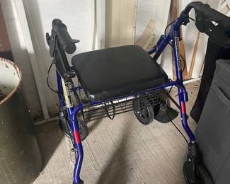Like new rolling walker
