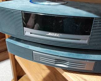 BOSE stereo with speaker