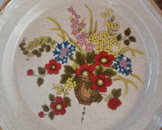 Mikasa stoneware. Complete set in great condition