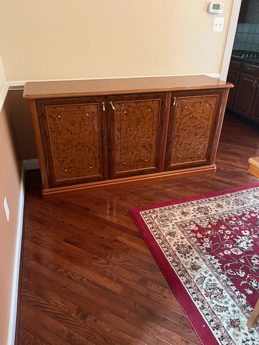 GUNNING AND COMPANY ESTATE SALES IS IN PHOENIXVILL... starts on 6/1/2024