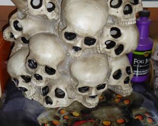 Fogging Skull Pile