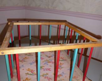1950's Doll playpen