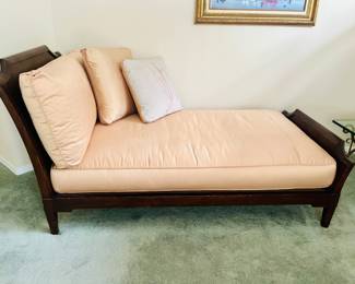Thomasville Chaise