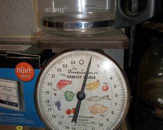older vegetable scale