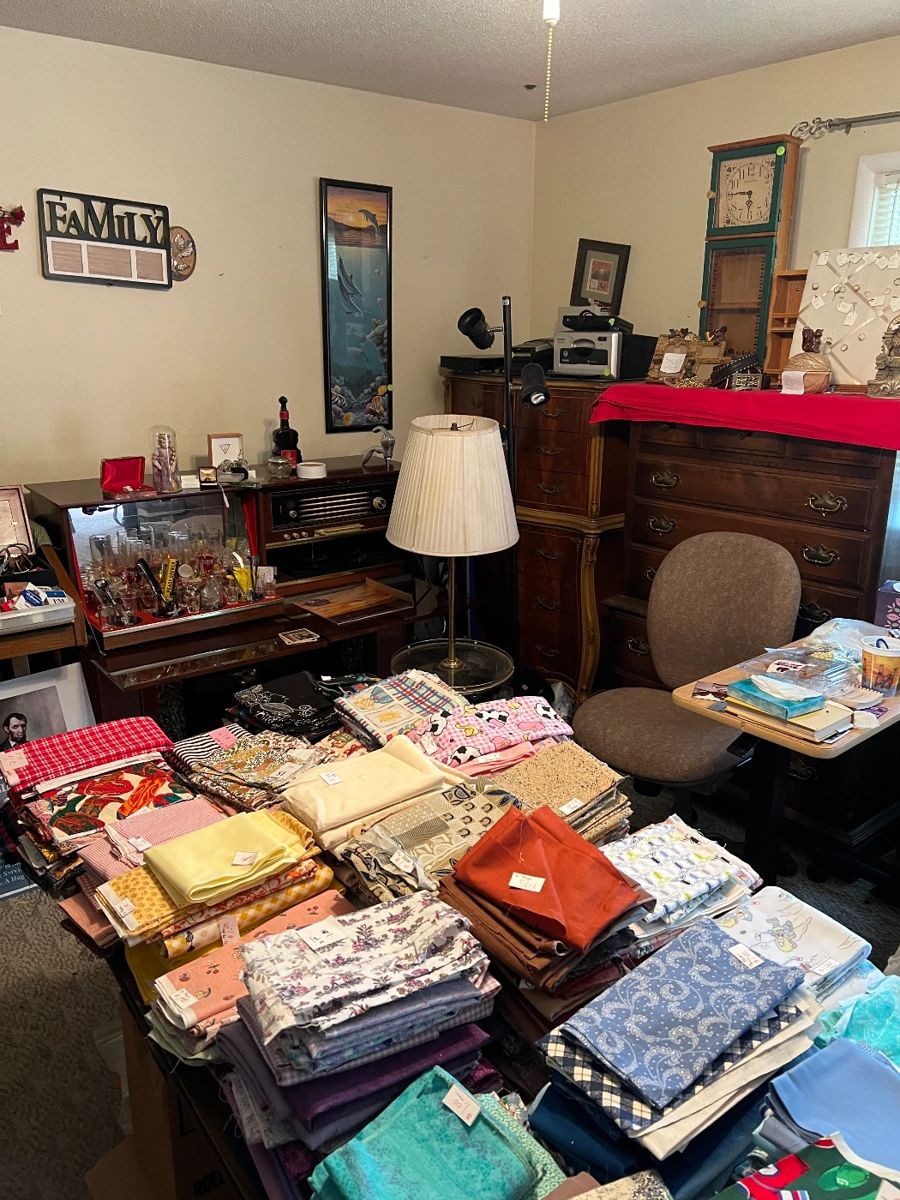Estate Sale 50 Off (See Description) Quilter's... starts on 5/23/2024
