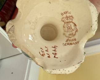 Royal Bonn (Germany) Floral Urn-Style Porcelain Vase. Measures 8" H. Photo 2 of 2. 