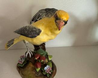 J. T. Jones Staffordshire England Bird Figurine. Photo 1 of 2. 