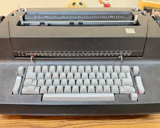 IBM Correcting Selectric Electric II Typewriter. Photo 1 of 2. 