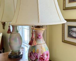 Porcelain Table Lamp on Brass Base. 