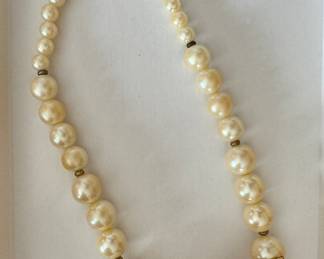 Vintage Miriam Haskell Necklace. Photo 1 of 2. 