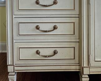 Vintage United Furniture Company Sideboard / 6-Drawer Dresser with Two Door Cabinet. Measures 78" W x 20" D x 32" H. Photo 3 of 6. 