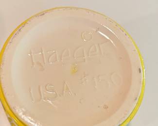 Vintage Haeger Yellow Cachepot #150. Photo 2 of 2. 