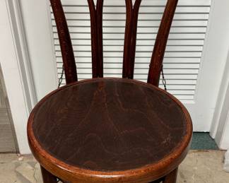 Vintage Emefes (Czechoslovakia) Bentwood Chair. Photo 1 of 5. 